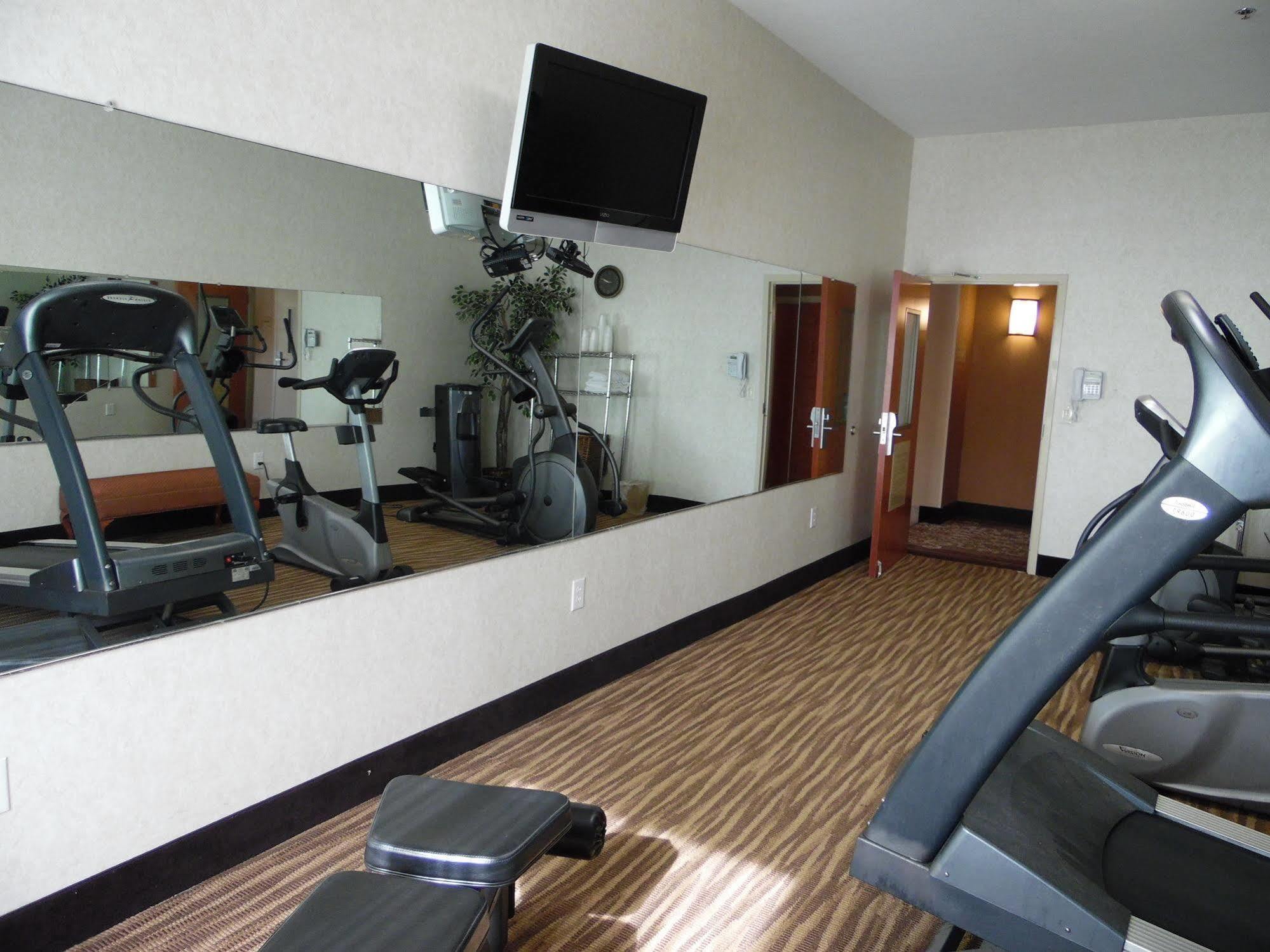 เบย์มอนต์ บาย วินด์แฮม ออกัสตา ริเวอร์วอตช์ Hotel ภายนอก รูปภาพ